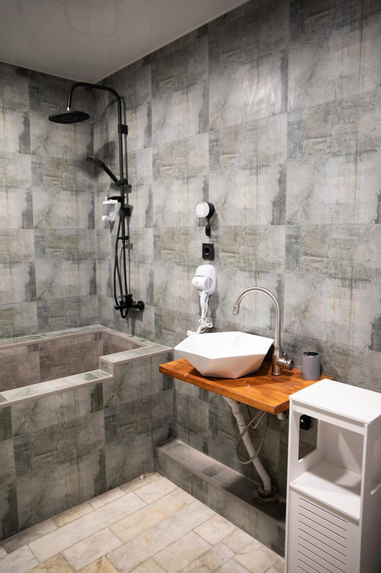 Art Hotel Home Tbilisi Exterior photo